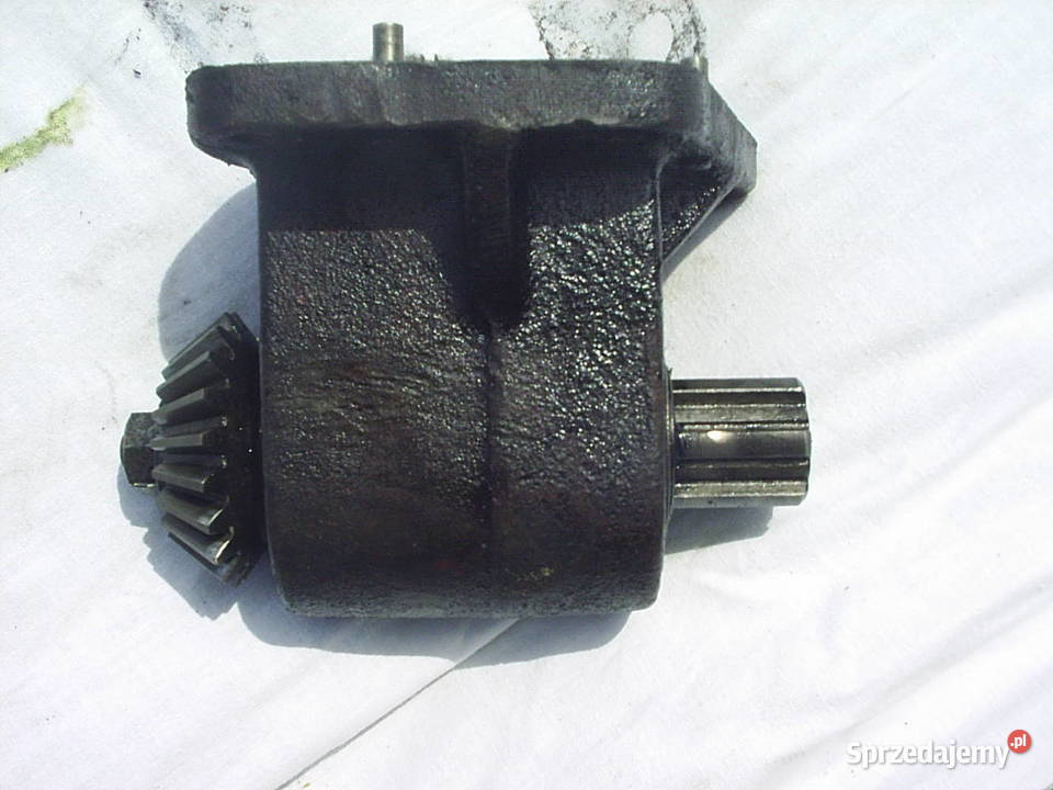 zetor 25 wałek wom z przekładnią Rolnictwo