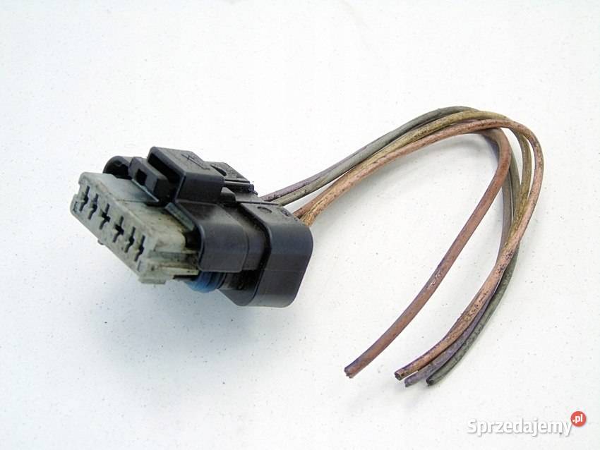 WTYCZKA KOSTKA 11 14 206 307 PARTNER BERLINGO osobowe