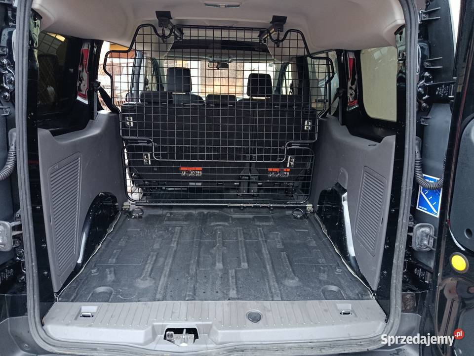 Ford Transit Grand Connect 2018r 120 Zadbany