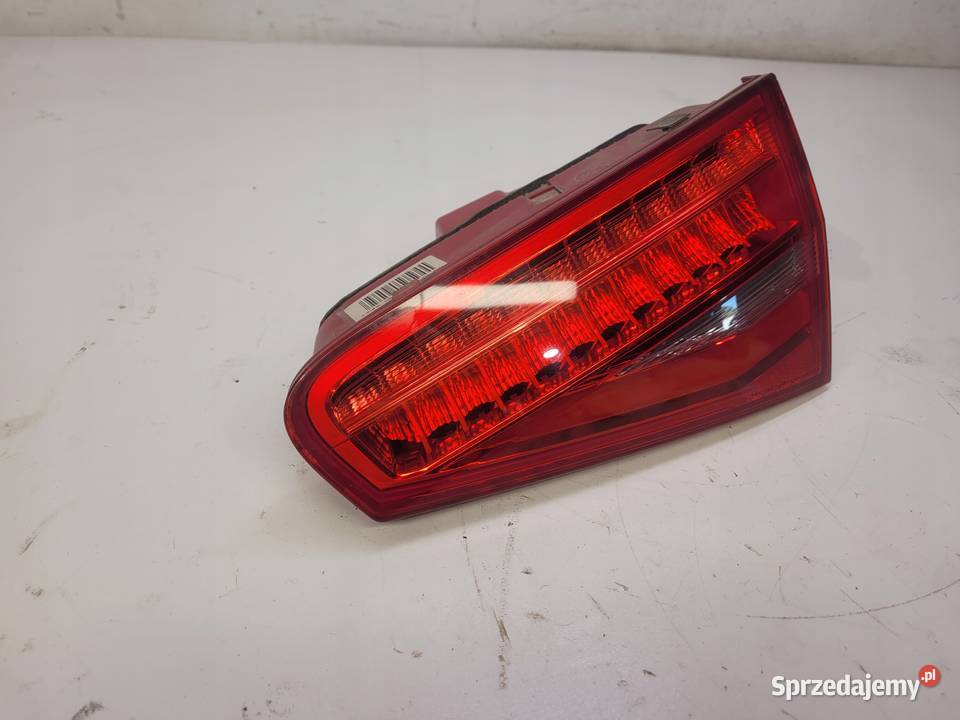 LAMPA PRAWY TYŁ LED AUDI A4 B8 LIFT 8K5945094AC osobowe Lampy tylne Przystajń