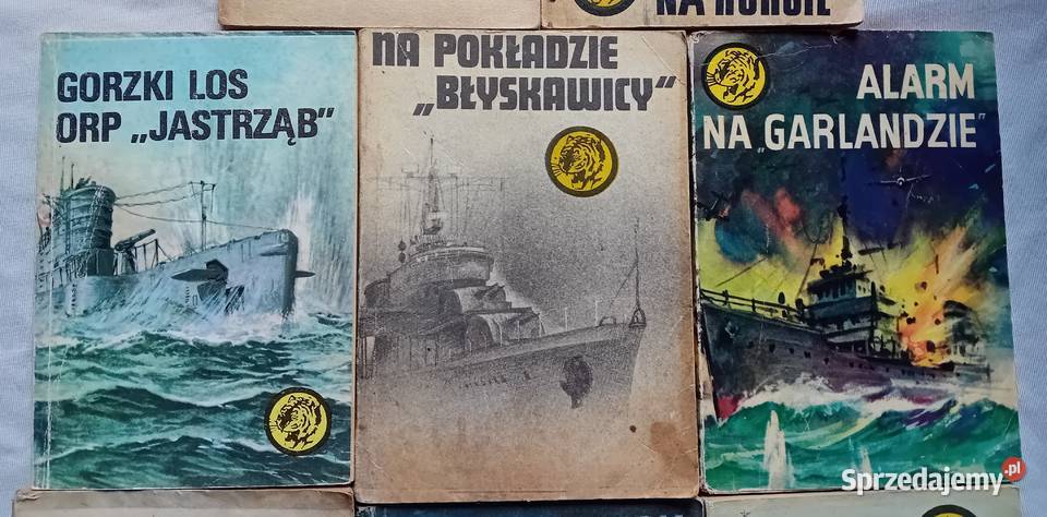 Zestaw 8 ksiażeczek z serii Żółty Tygrys z lat Koźminek sprzedam