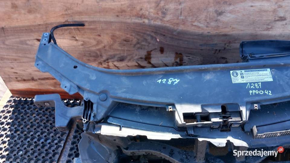 VW PASSAT B6 20 TDI PAS PRZEDNI KOMPLET Zbierkowo