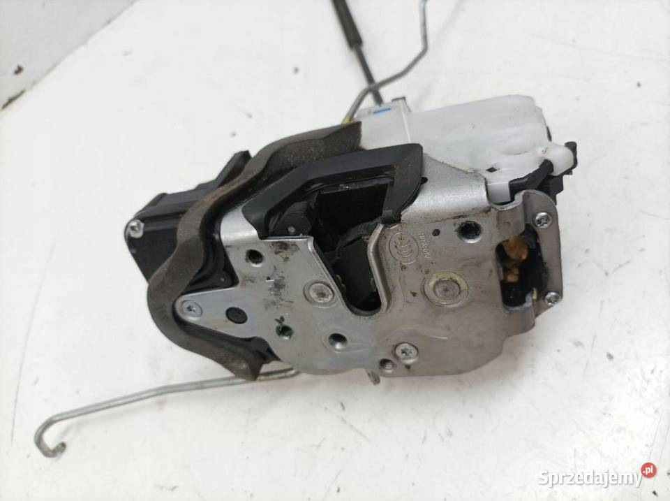 ZAMEK DRZWI LEWY PRZÓD 13579522 Opel Astra IV świętokrzyskie