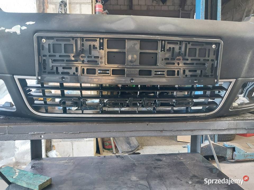Zderzak audi s6 a6 c5 42 v8 Zderzaki Przeworsk