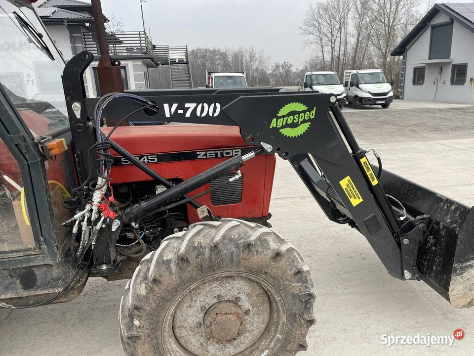 13 Ładowacz czołowy Agrosped V700 URSUS ZETOR MF Olsztyn sprzedam