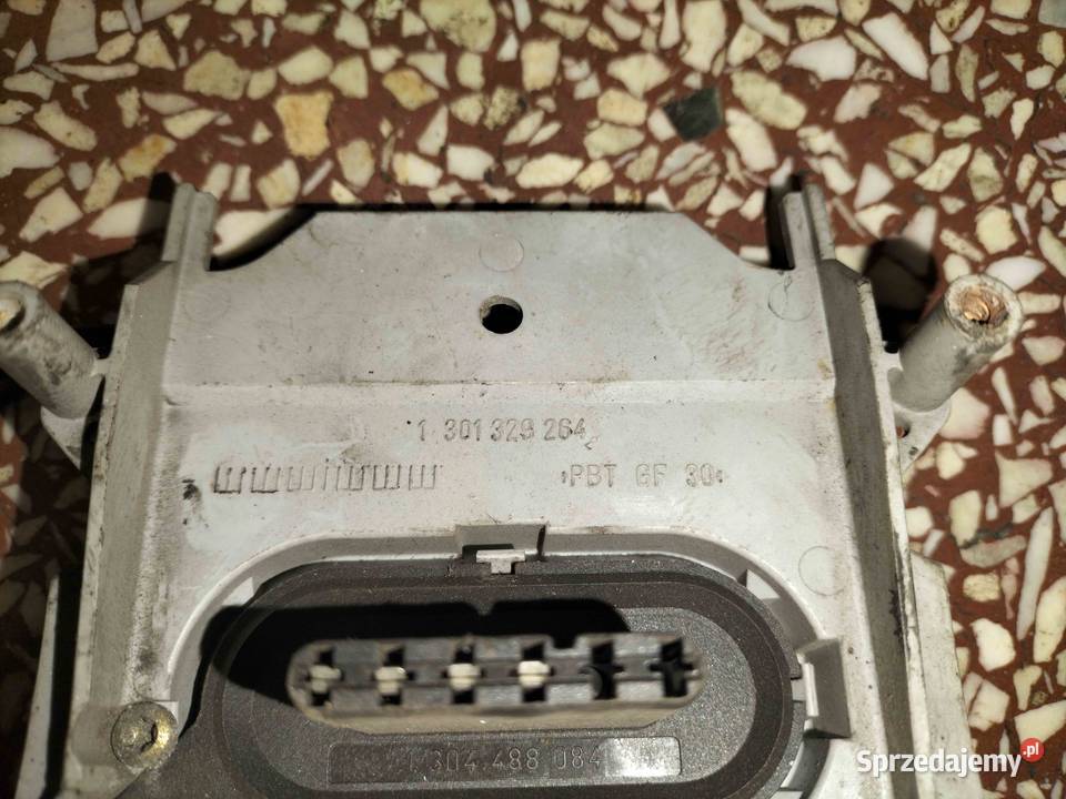 Uchwyt przetwornicy XENON z wiązką BMW E46 COUPE Poręba sprzedam