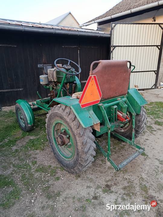 Ciągnik sam s15