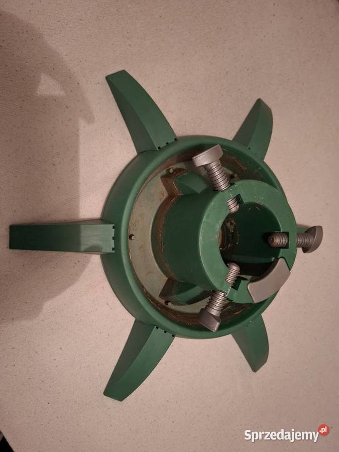 Stojak zielony pod choinkę plastik Łomża