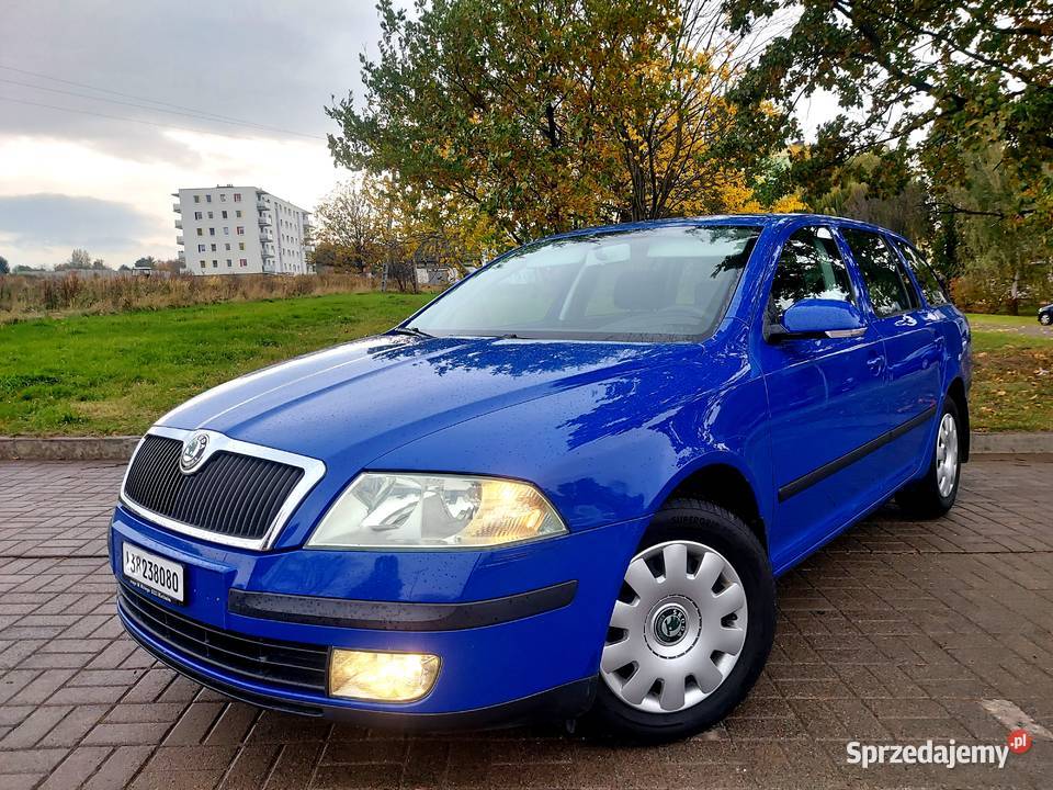 Skoda Octavia Edition 16 MPI 102 Automat 6 Bieg ASR (kontrola trakcji) dolnośląskie Dzierżoniów