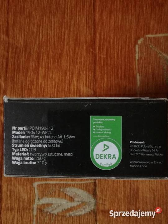 Reflektor latarka robocza LED z magnesami i