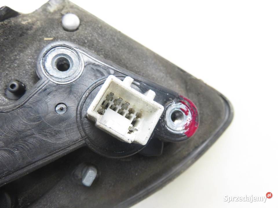 LUSTERKO PRAWE MITSUBISHI OUTLANDER I CUW