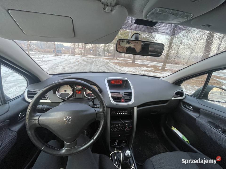 Peugeota 207 16 VTi 120 2008 śląskie Częstochowa