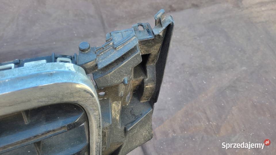 AUDI A4 B8 LIFT ATRAPA GRILL PRZÓD 8K0853651 2 Lampy przeciwmgielne Ruda Śląska