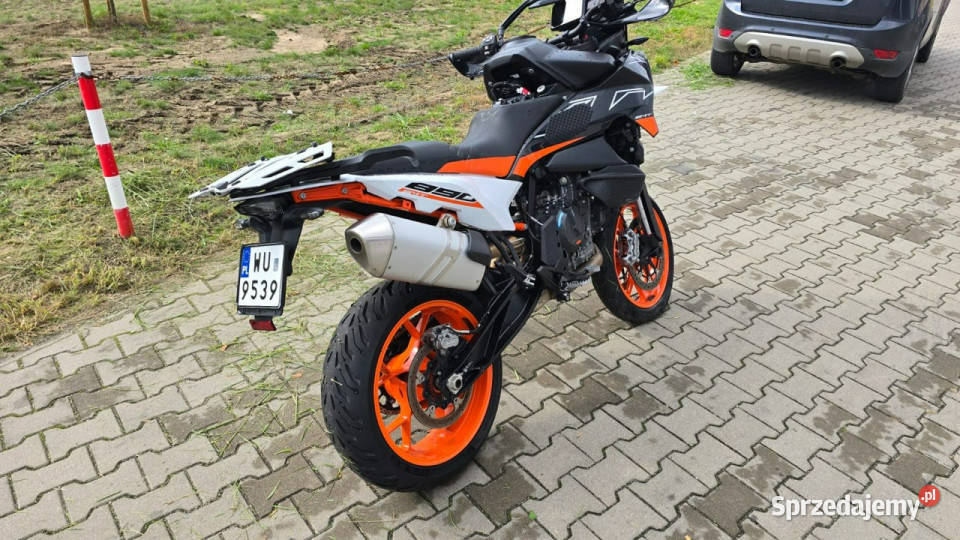 KTM Adventure