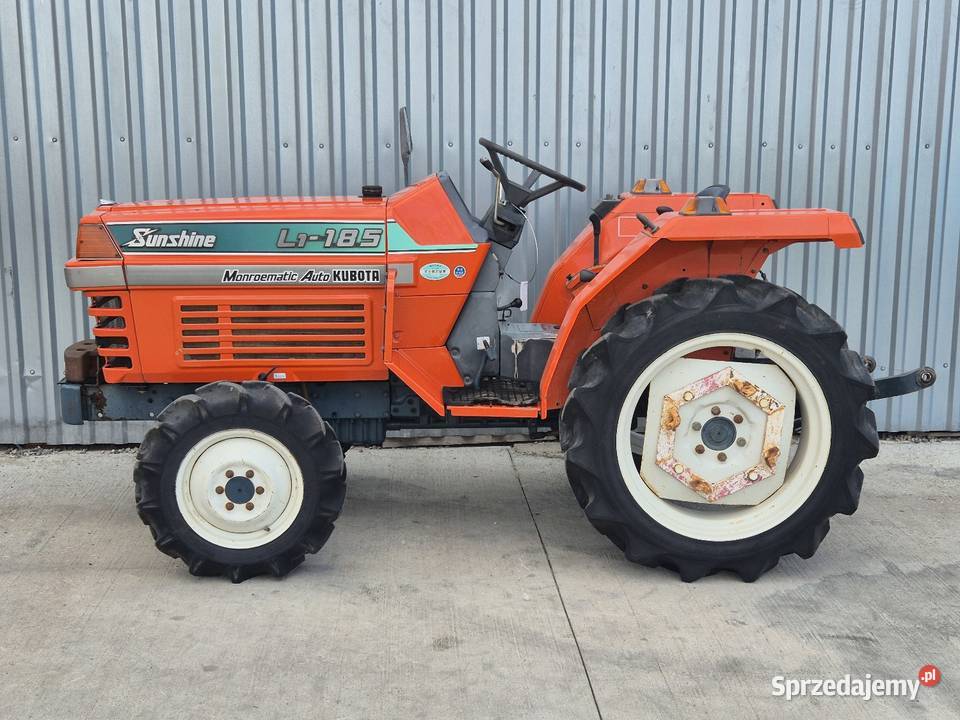 Traktorek traktor KUBOTA L1185D 18 44 Małuszyn sprzedam
