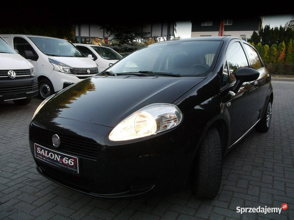 Fiat Punto Grande Punto 107 Stan b Bezwypadkowy klimatyzacja Częstochowa