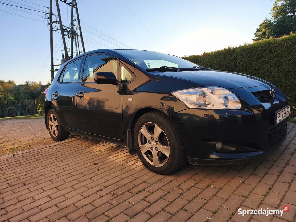 Toyota auris 20 D4D 125 Motoryzacja Harklowa sprzedam