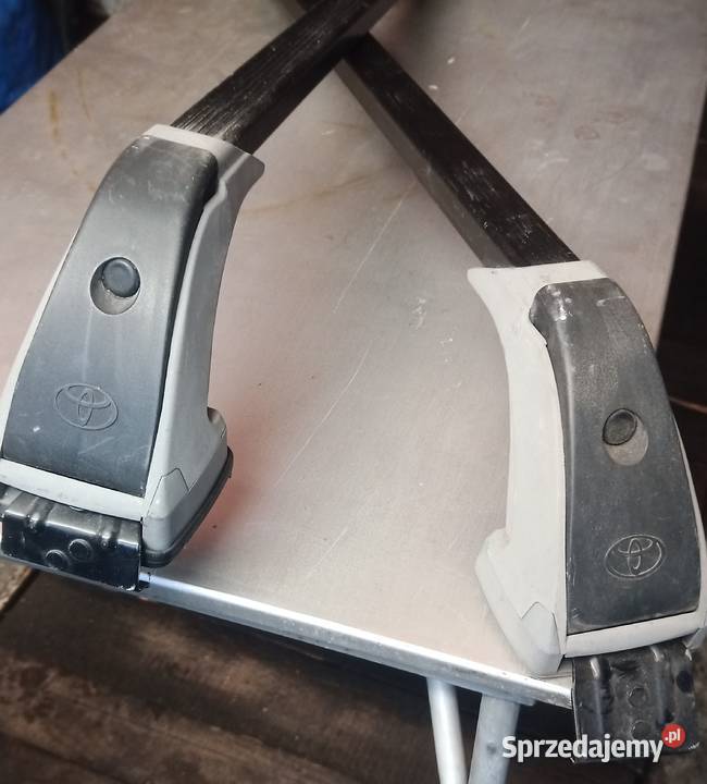 Bagażnik dachowy Toyoty Yaris I