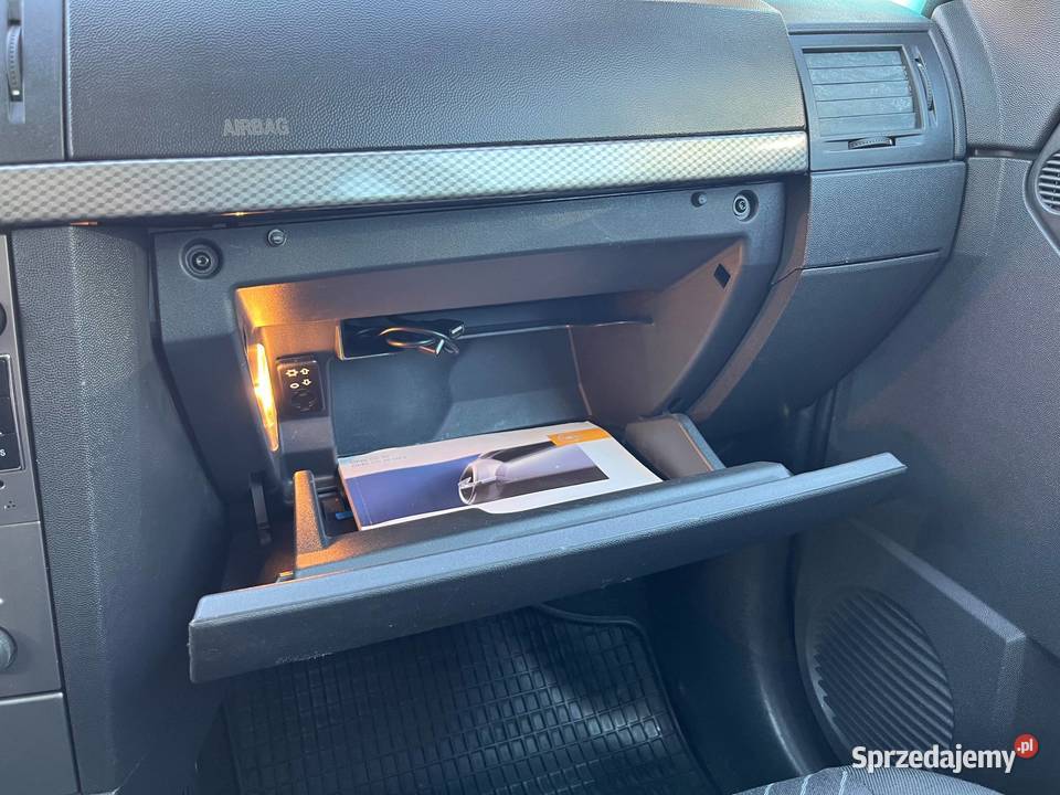 OPEL MERIVA 14 benzyna 90 2006r bezwypadkowy