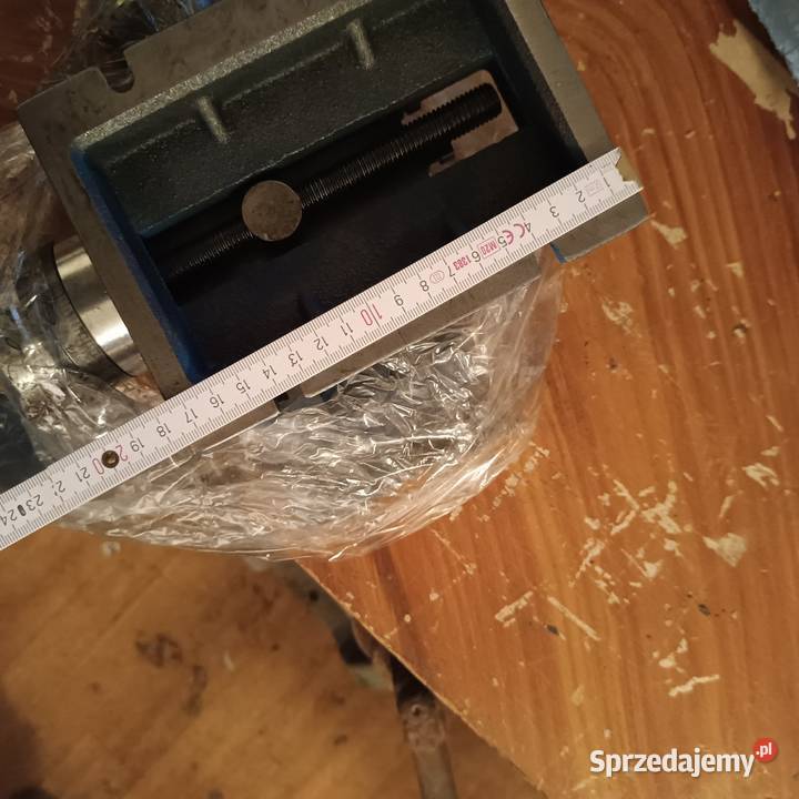 Stół krzyżowy do wiertarki albo frezarki żeliwny Szamotuły sprzedam