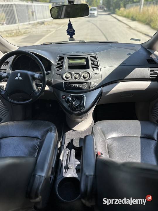 Mitsubishi Grandis 7 osobowa