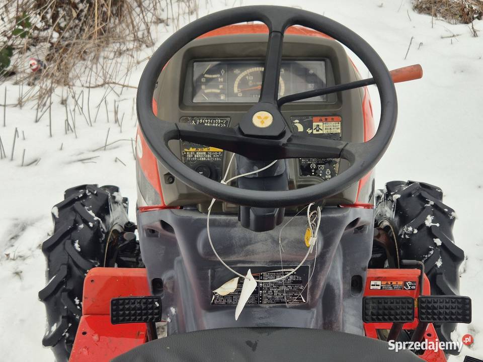 Traktorek MITSUBISHI MT241D 24 44 Wspomaganie