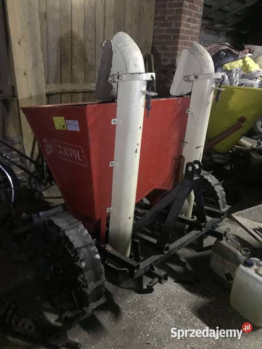 Sadzarka do ziemniaków AKPIL dwurzędowa mało sprzedam