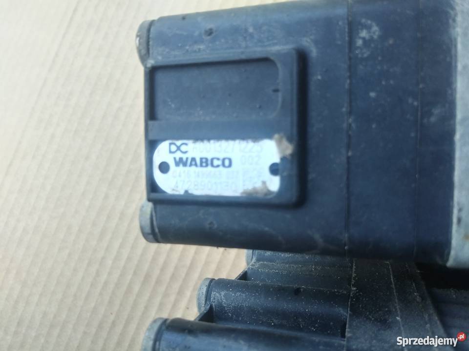 Zawór ECAS poduszek A0013271225 Mercedes Actros Staszów