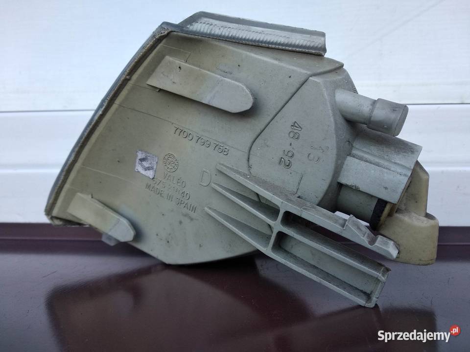 Renault Clio I 1 kierunkowskaz kierunek migacz Kierunkowskazy Sieradz