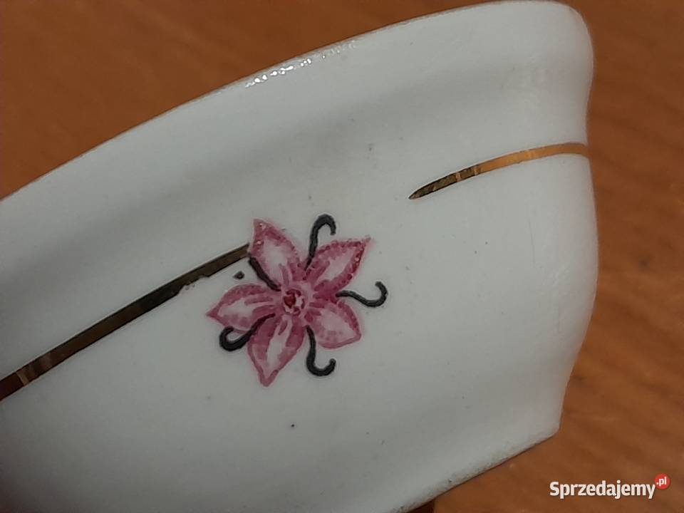 Stara porcelana maleńka miseczka spodek Dąbrowa Górnicza