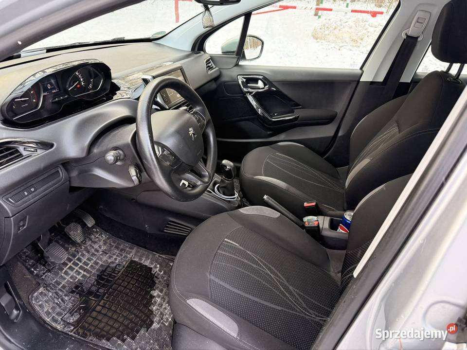 Peugeot 208 16eHDI nawigacja Rok produkcji 2012 Konstancin-Jeziorna