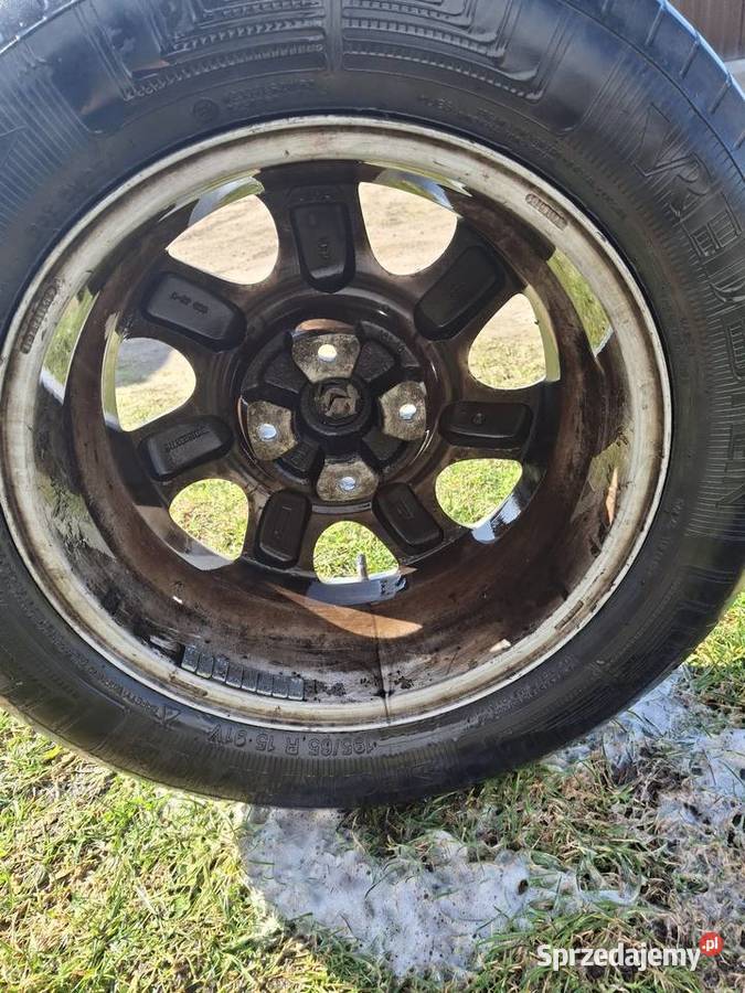Sprzedam zestaw kół r15 kujawsko-pomorskie Szczepanki