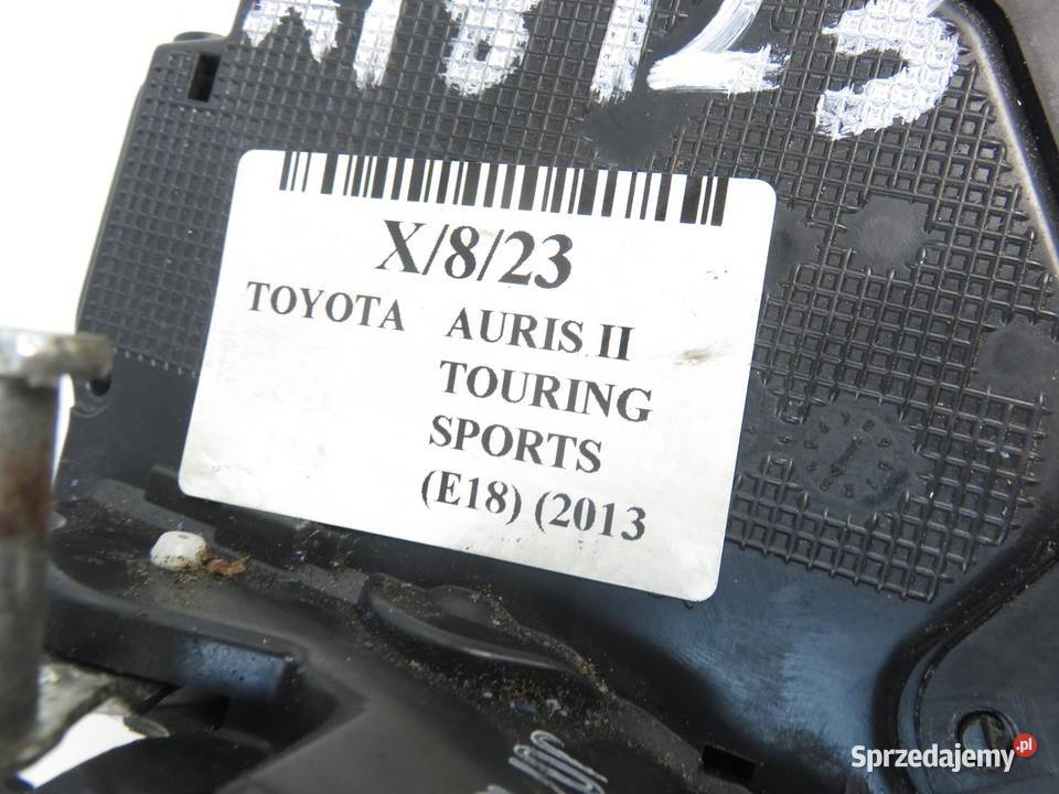 ZAMEK LEWY TYLNY 4 PIN TOYOTA AURIS II E18 sprzedam