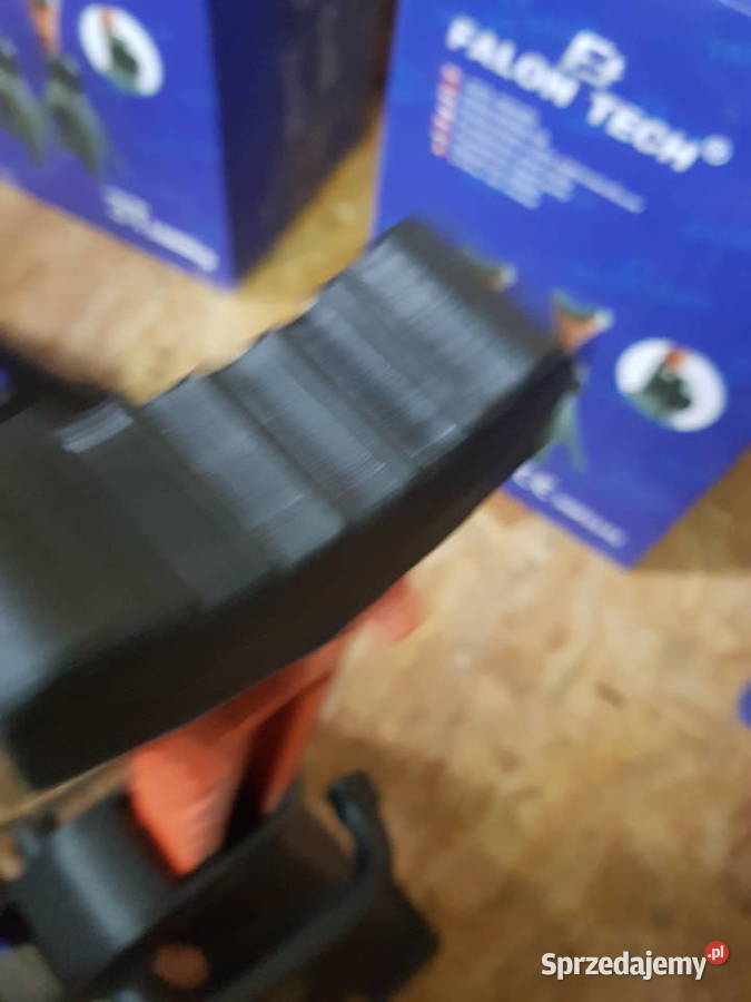 KOBYŁKI 3T 2 PODSTAWKI PODPORY Z BLOKADĄ GUMĄ Ręczne wielkopolskie Głogowa