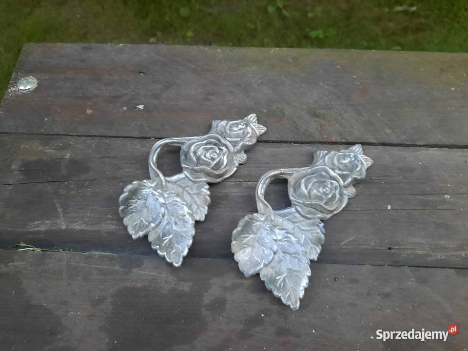 Róża aluminiowe uchwyty do tacy PRL