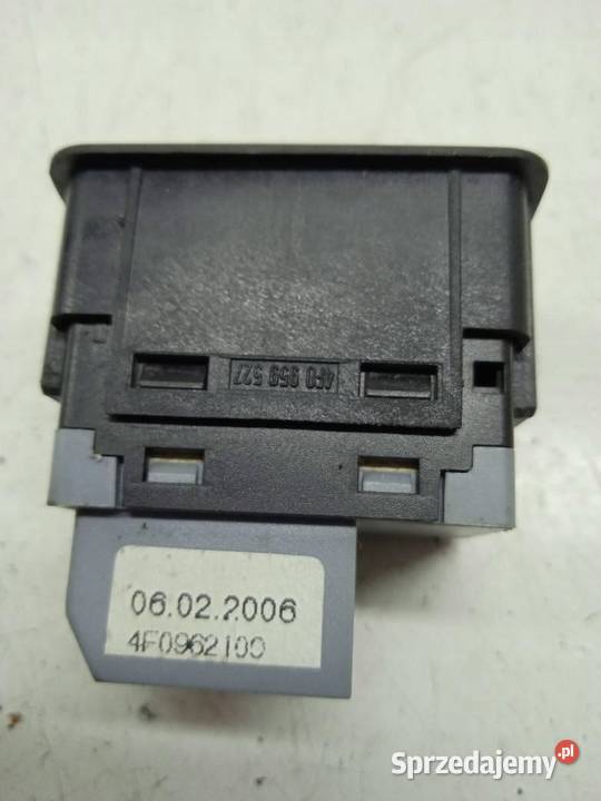 PRZEŁĄCZNIK ALARMU 4F0962100 Audi A4 III B7 20 B