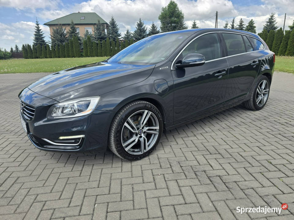 Volvo V60 24d5Hybryda nieuszkodzony Kutno