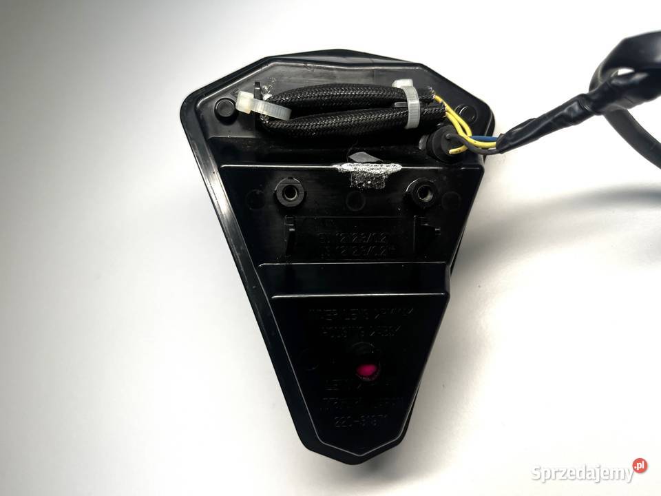 YAMAHA YZFR1 1000 RN19 0708 Lampa tył tylna Łobżenica sprzedam