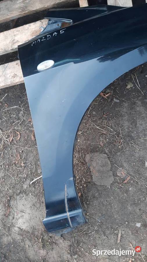 błotnik prawy lewy przód Mazda V 0510r czarny Dębno