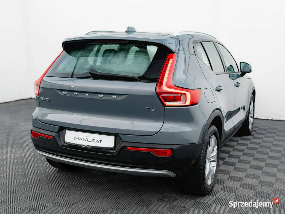 Volvo XC 40 WD7683ST3 Momentum Pro Podgrzszyba tempomat