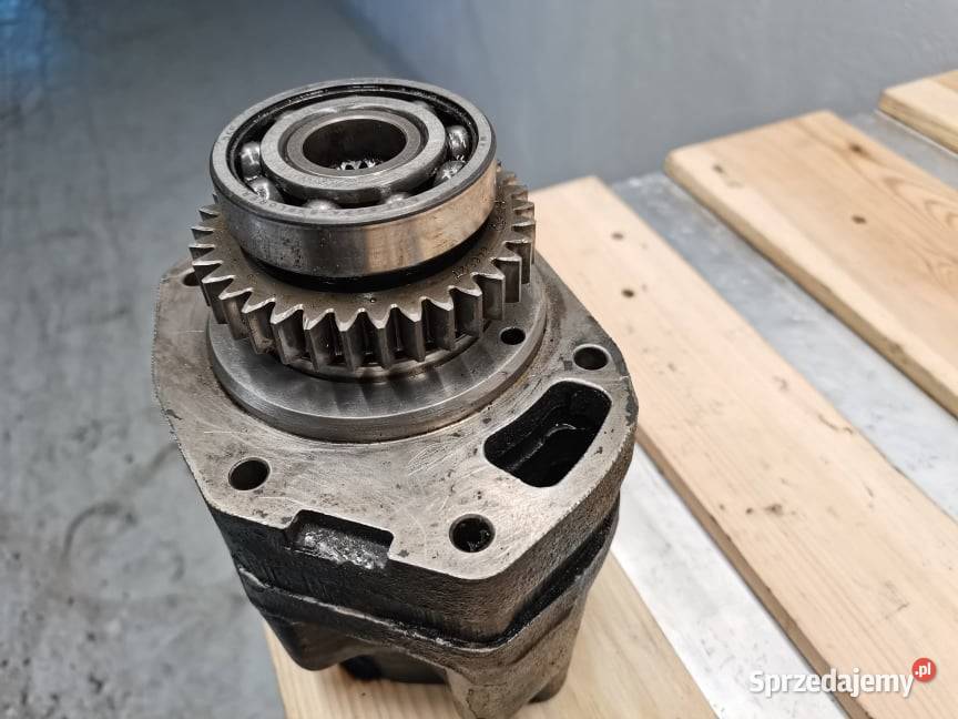 Holland LM 1740 Pompa jazdy Wilkowo