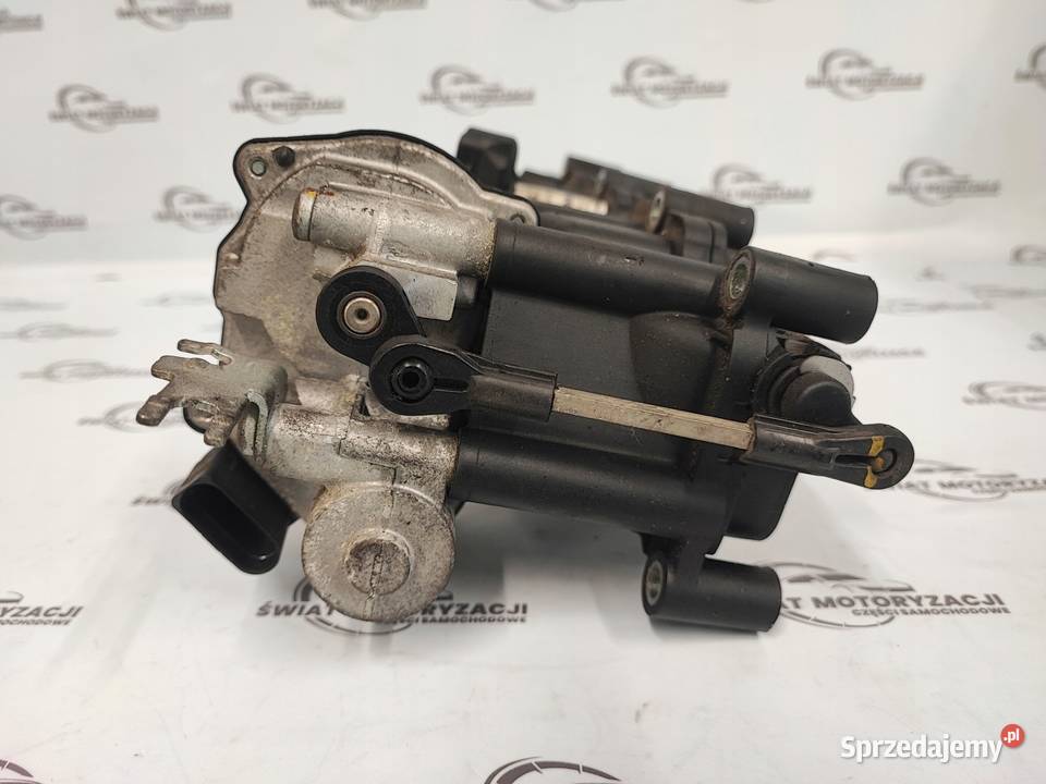 AUDI A5 30 D CCW 241 171 kolektor ssący Rok produkcji 2010 Kolektory ssące Kielce