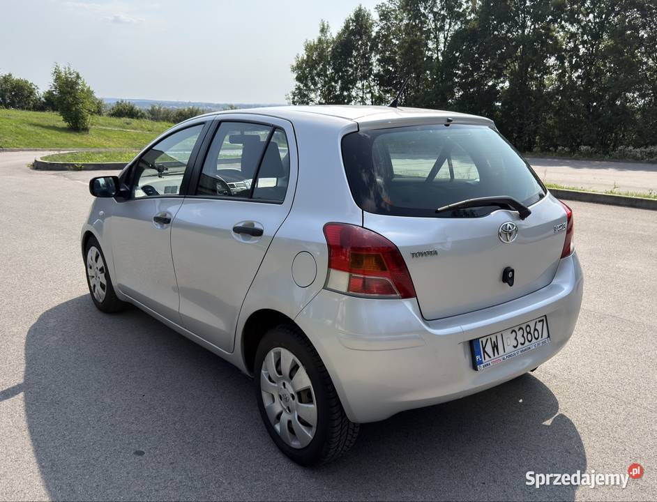 Toyota Yaris II 13 Polski Salon Benzyna 6 biegów świętokrzyskie Kielce