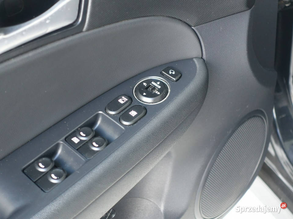 Hyundai i30 14 Ben110FIFA EditionPół skóryGrzane lubelskie Lublin sprzedam