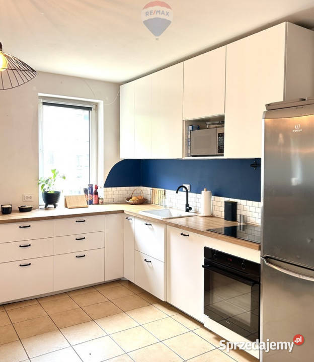 3 pokoje garderoba balkon i widok na zieleń Warszawa sprzedam