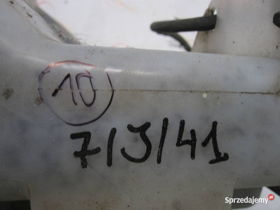 OUTLANDER II 08r zbiorniczek spryskiwaczy osobowe świętokrzyskie Kielce