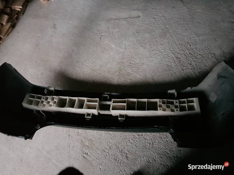 Zderzak Laguna II Hatchback Czarny Łagów