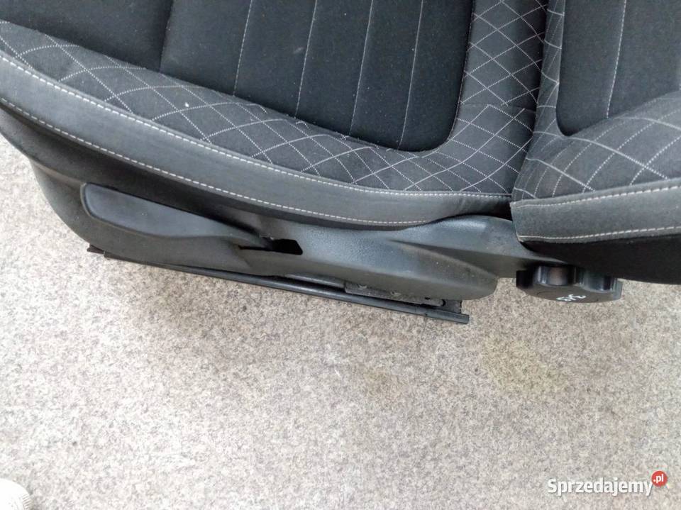 FOTELE KANAPA EUROPA HB Skoda Fabia III 2014 Fotele i kanapy sprzedam