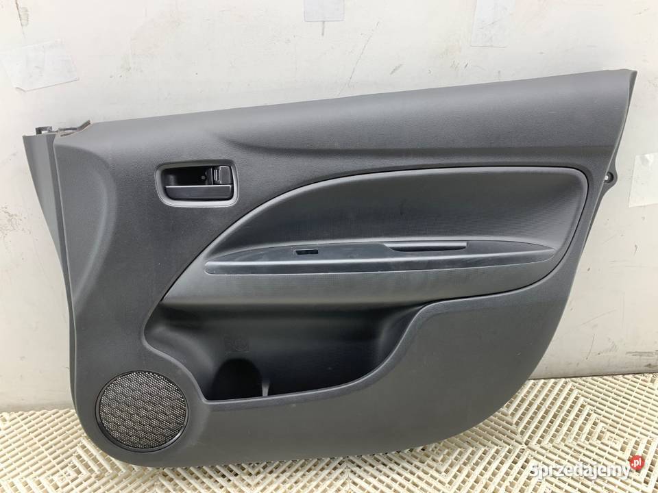 BOCZEK DRZWI PRAWY PRZÓD MITSUBISHI MIRAGE SPACE osobowe