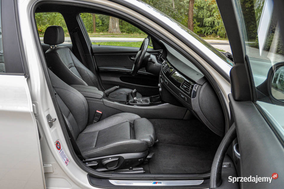BMW Seria 3 E91 20d Lift 2011 r Bezwypadkowy Wrocław
